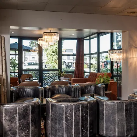 Hotel Acadie 3*
